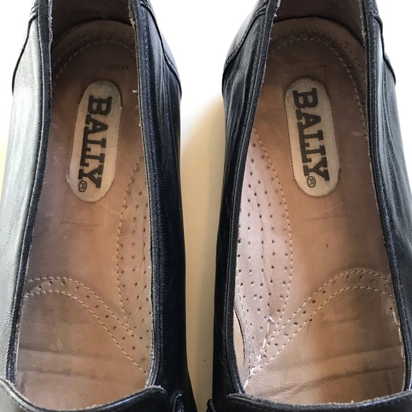 Bally Leather Loafers with Tassle - Picture 3 of 5